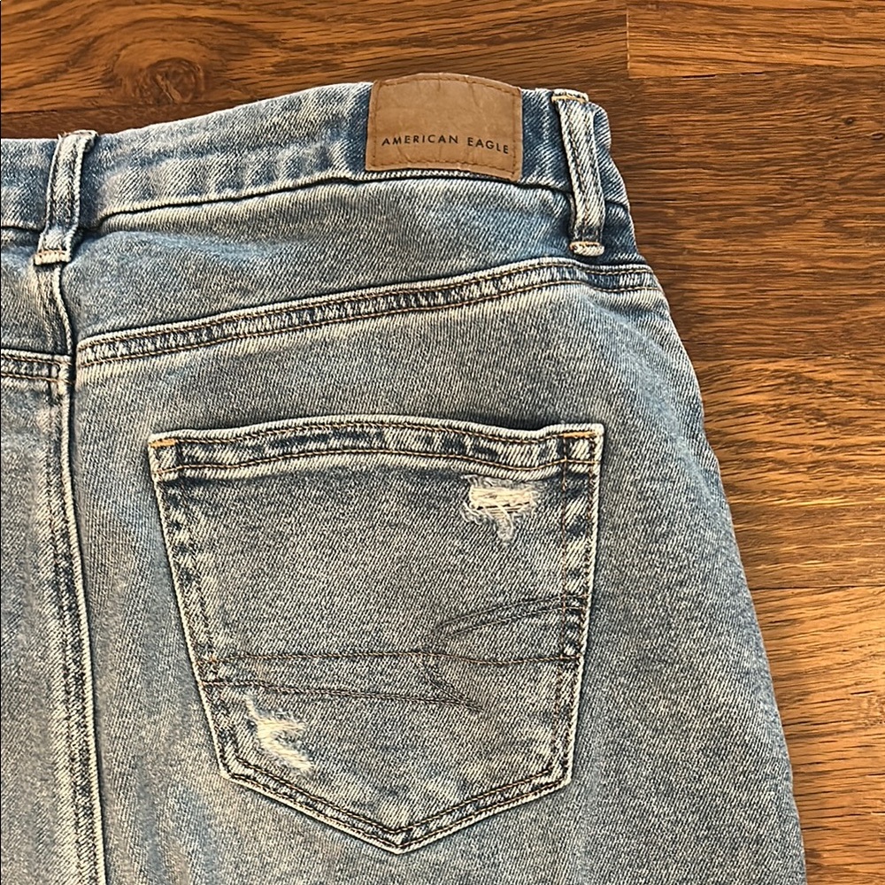 American Eagle Outfitters Light Blue Denim Jeans - Picture 6 of 6